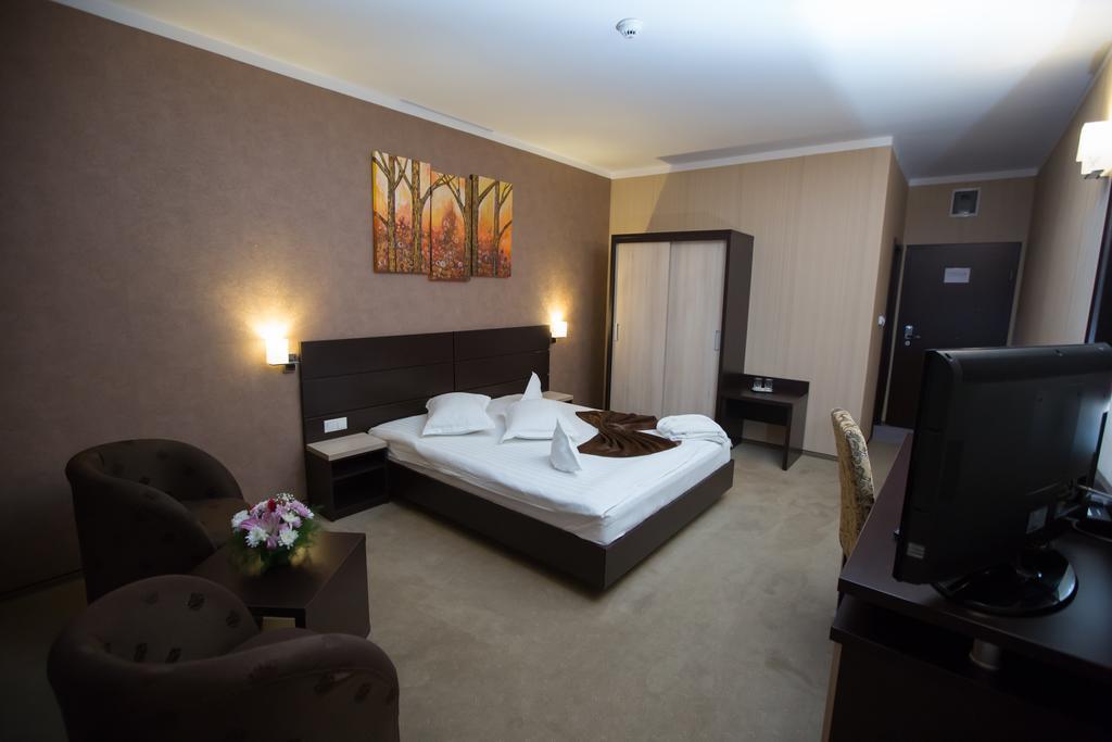 Hotel Meliss Craiova Room photo